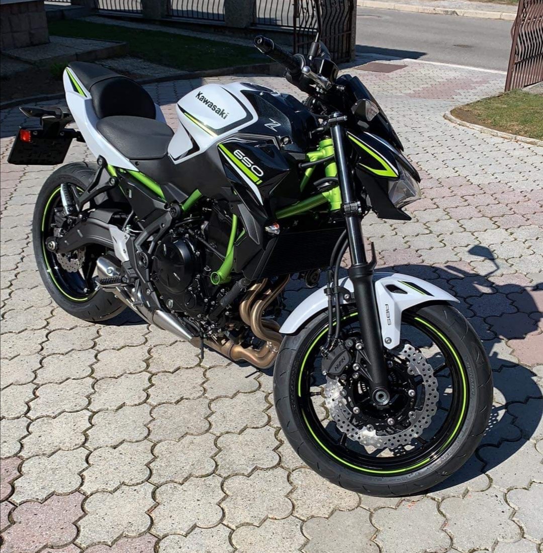 Kawasaki z 650 - 4