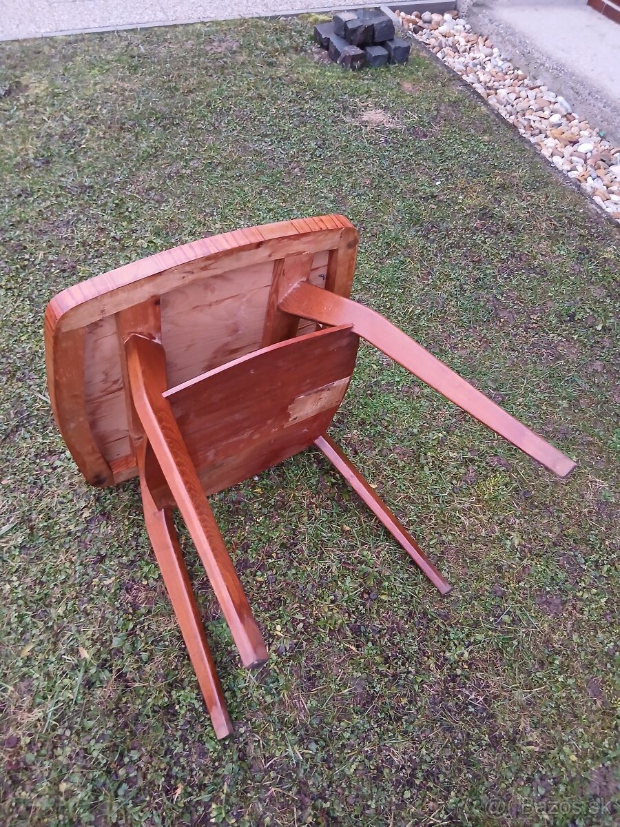 Predam stolik Halabala Krab - 4