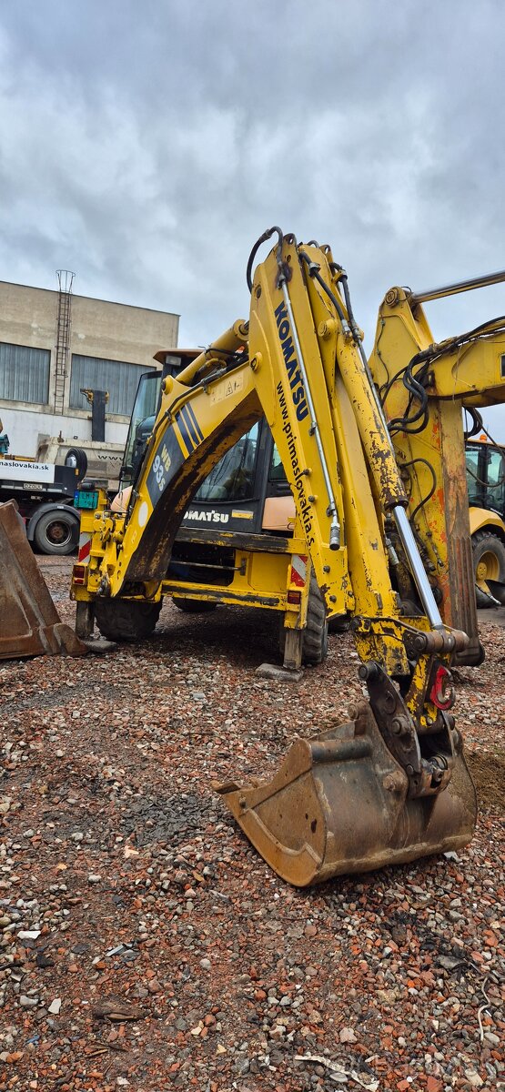 Predam traktorbager Komatsu WB 93 S - 4
