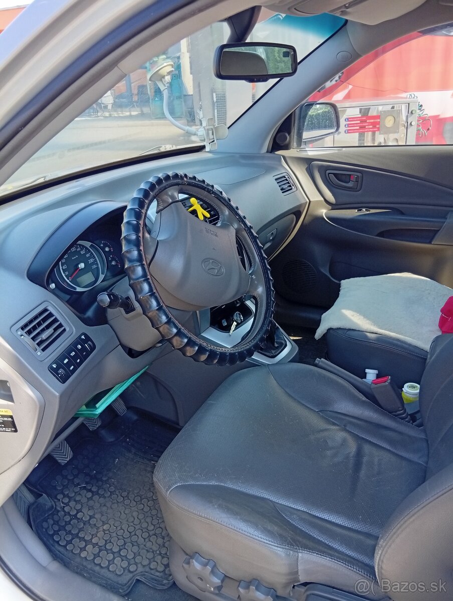 Predám Hyundai Tucson - 4