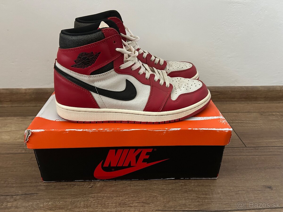 Nike Air Jordan Chicago - 4