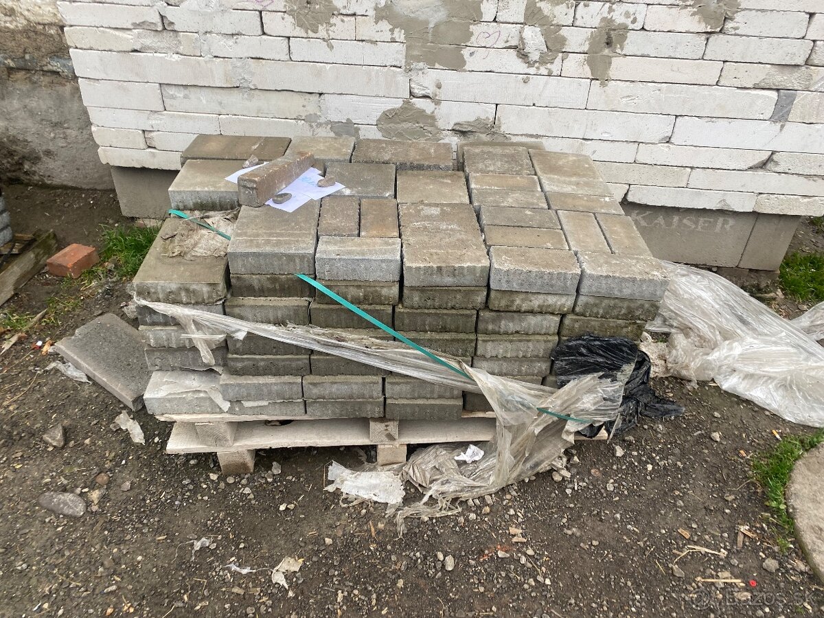 Zámková dlažba , okrasné tvárnice , betónové strešný - 4