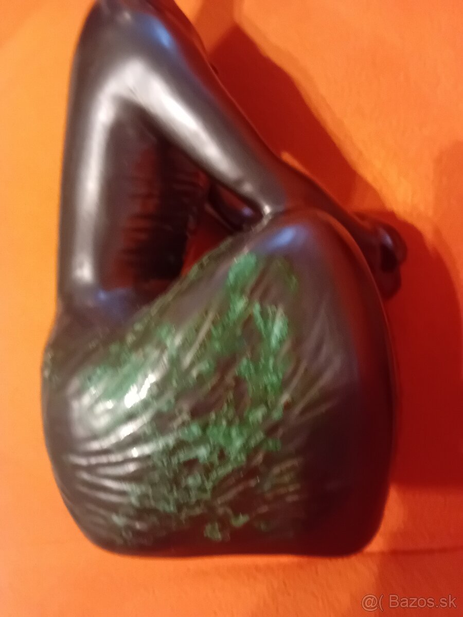 Soška sediaca žena- Jitka Forejtova - 4