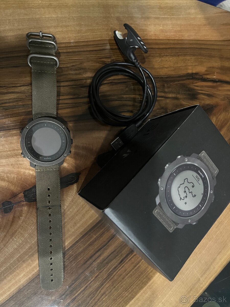 SUUNTO TRAVERSE - 4
