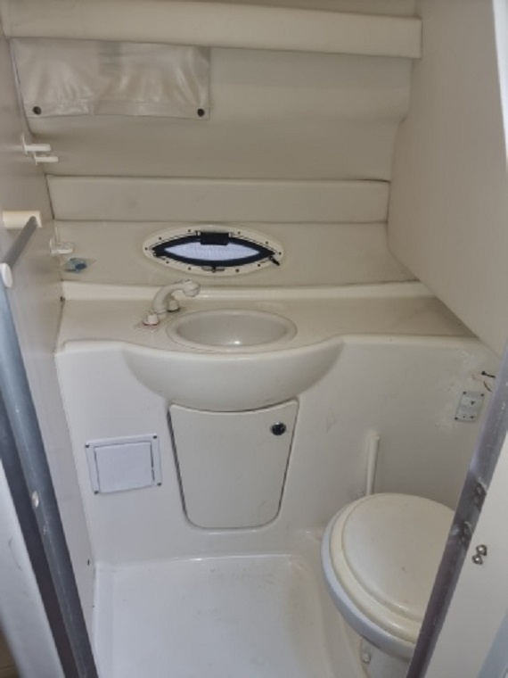 Bayliner 245 SB - 2003 - 4