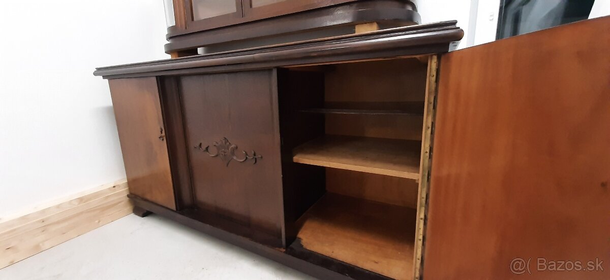 Starožitná komoda - 4