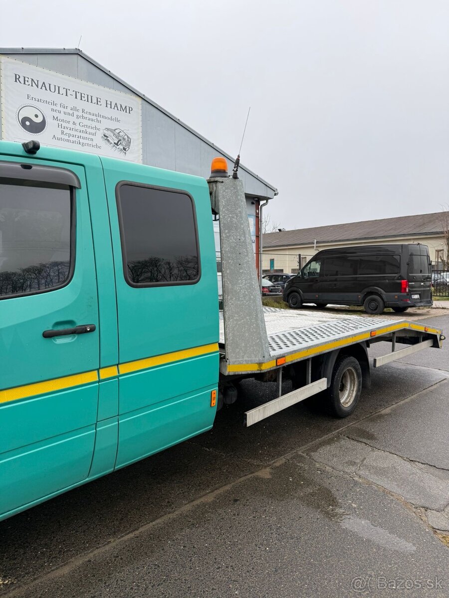 Odťahovka Mercedes-Benz - 4