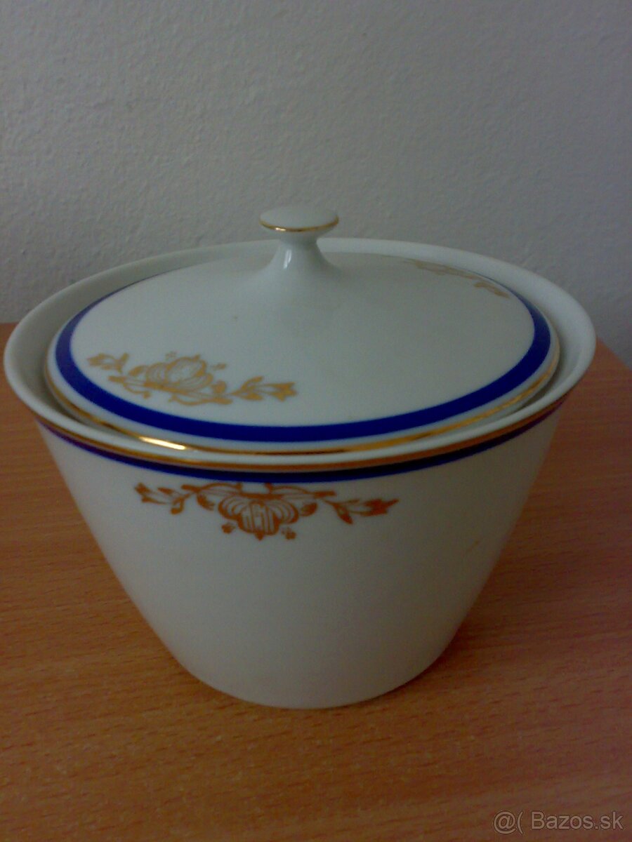 PORCELÁNOVÁ SÚPRAVA - 4