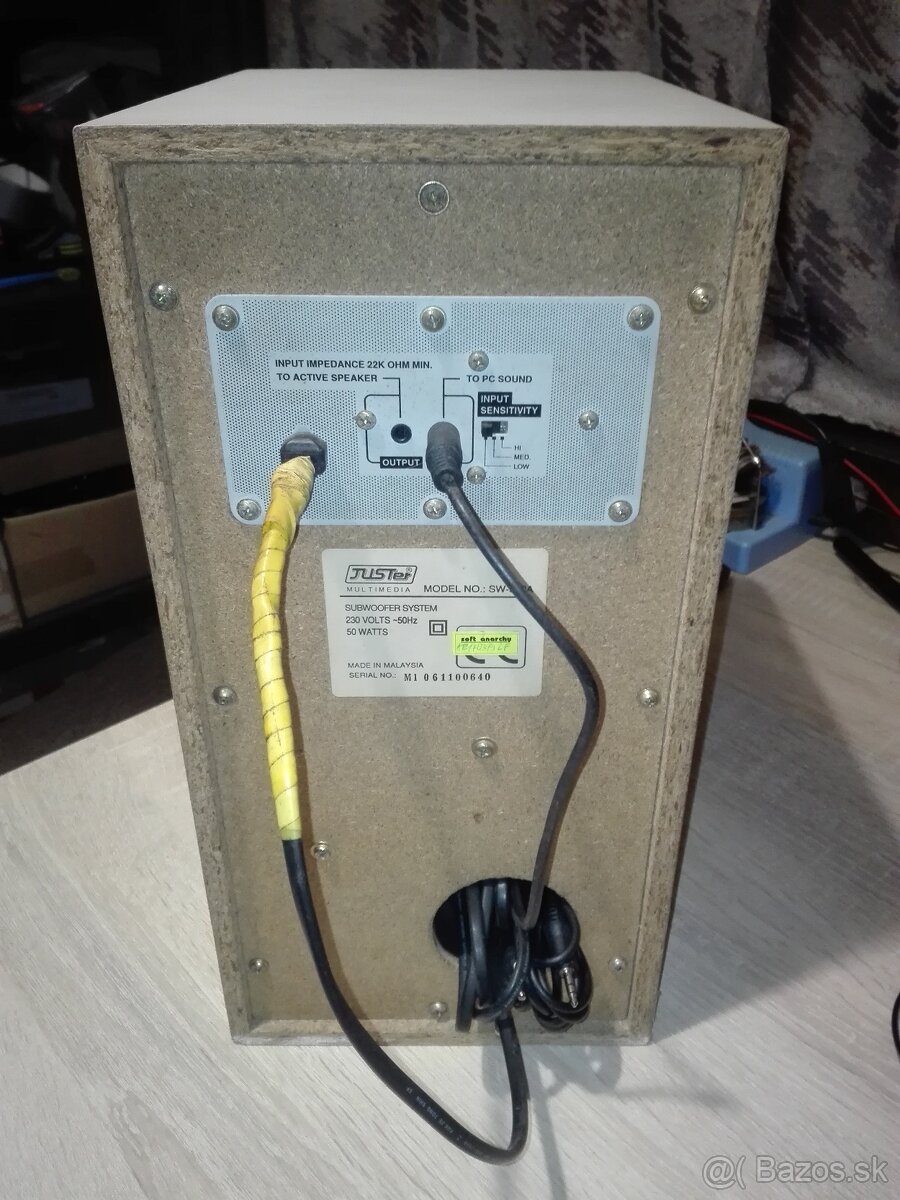 Reprobedňa so zosilovačom 50 W. Subwoofer. - 4