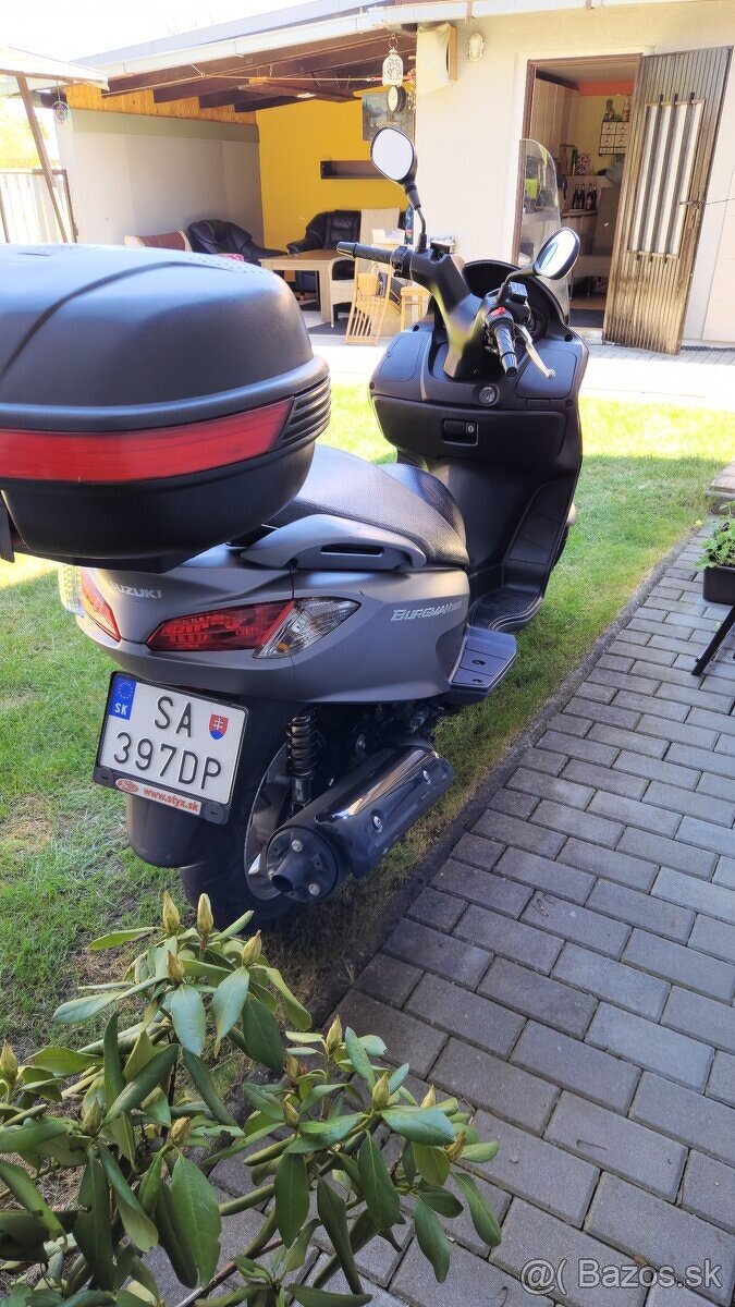 Predám Suzuki Burgman 200 - 4