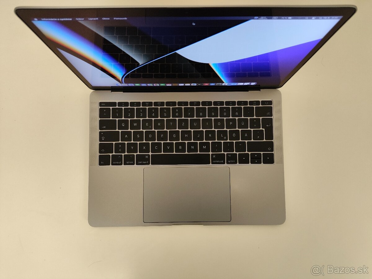 Apple MacBook Pro 13 (2017 A1708) | Intel Core i5 2.3 GHz • - 4