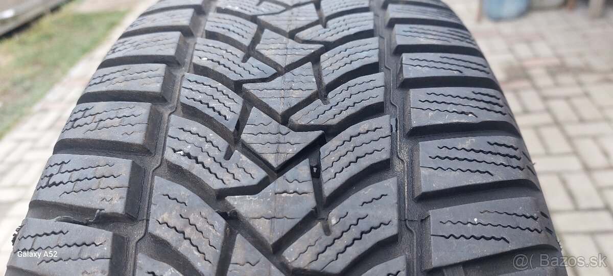 215/60r16 zimne - 4