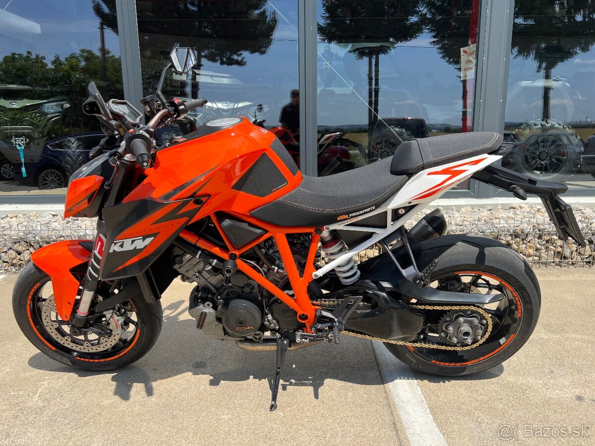 KTM 1290 Super Duke R - 4