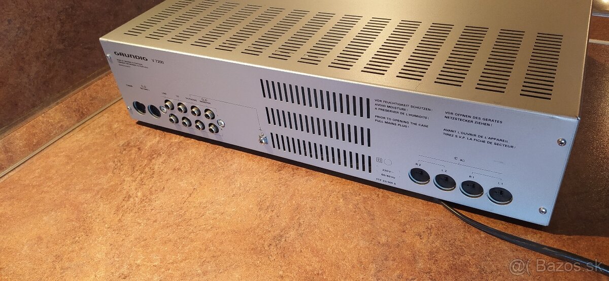 Zosilňovač Grundig V 7200 - 4