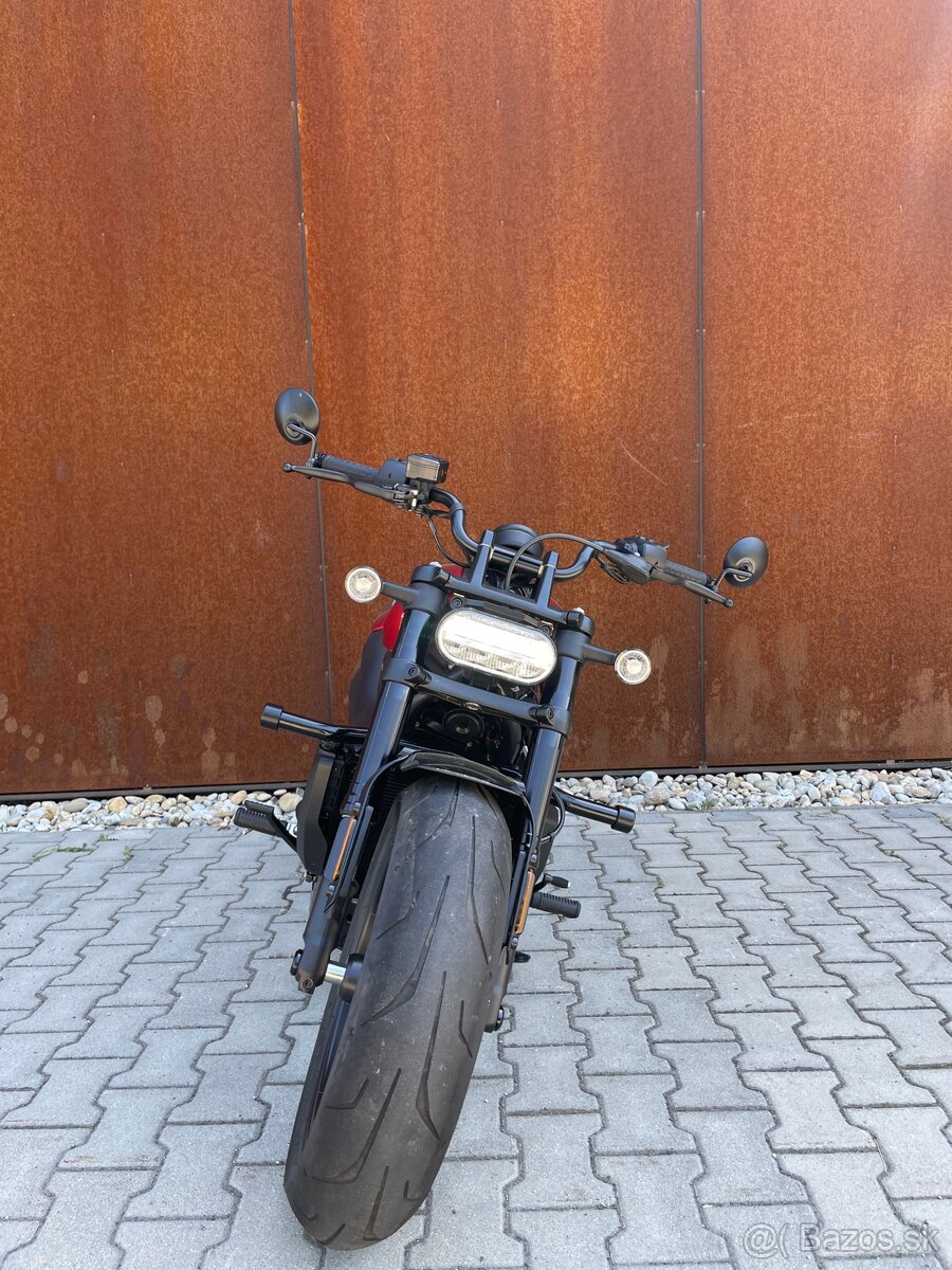 Harley-Davidson Sportster S - 4