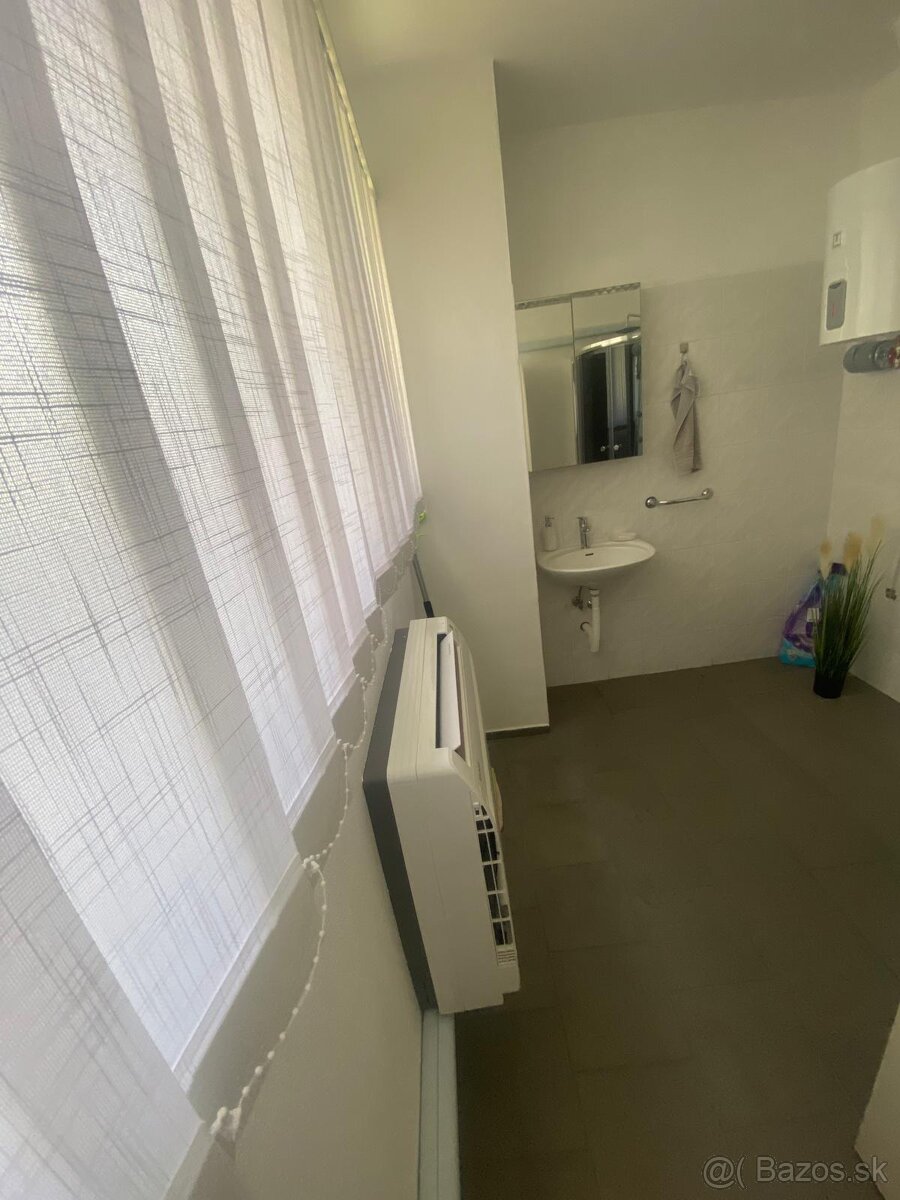 Kancelarsky priestor na prenajom - 4