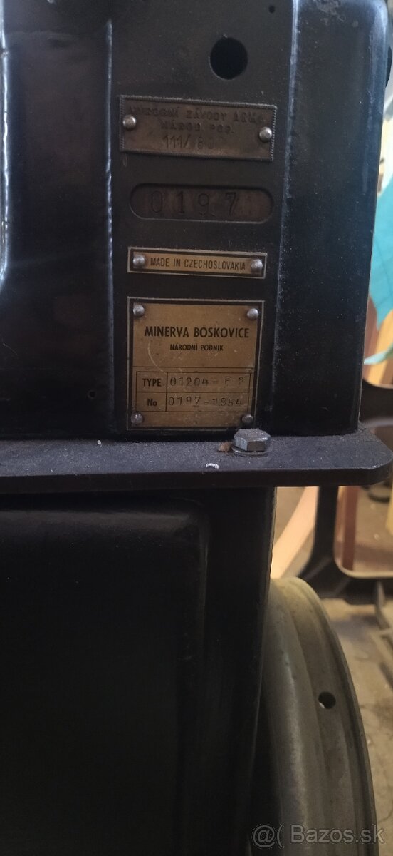 Obuvnícky šijací stroj - 4