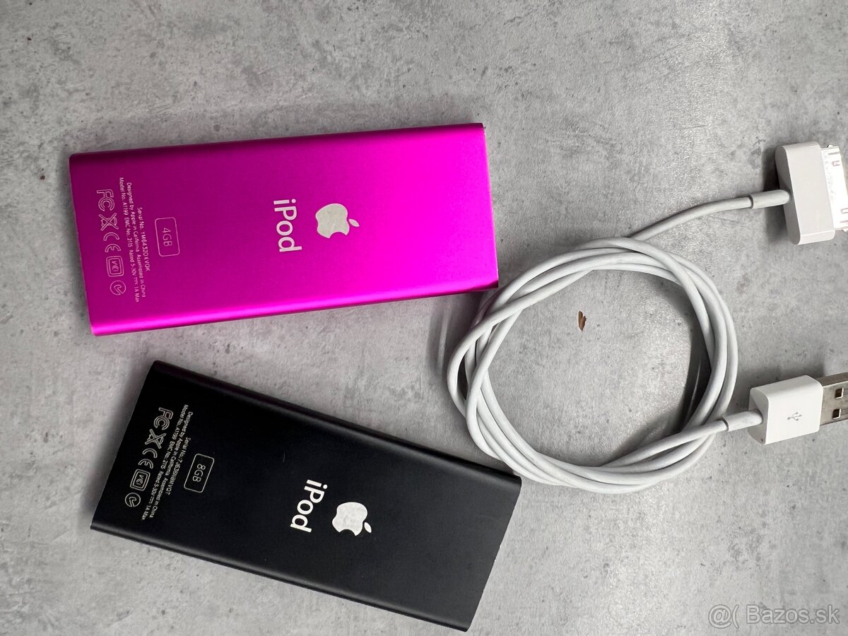 iPod Nano 8GB JBL On Stage 2 - 4