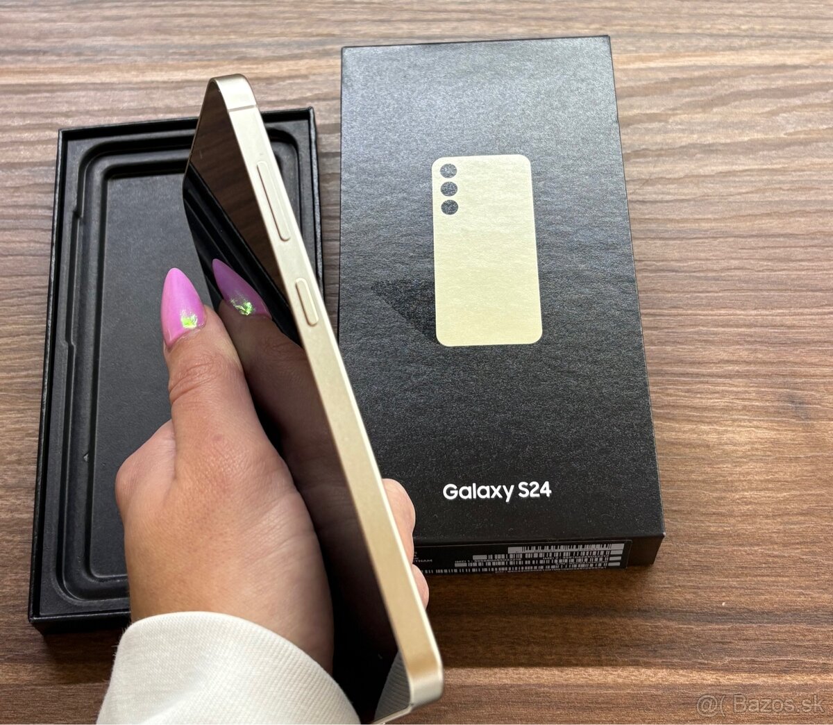 Samsung galaxy S24 128GB Yellow - 4