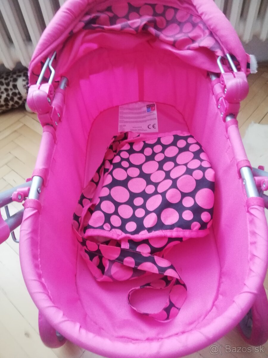 Hlboký kočiarik pre babiku - 4