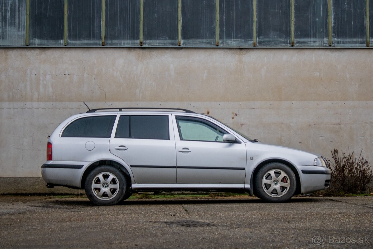 Škoda Octavia Combi 1.9 TDI Ambiente 96 kW - 4