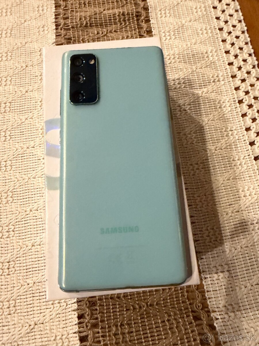 Predám mobil Samsung - 4