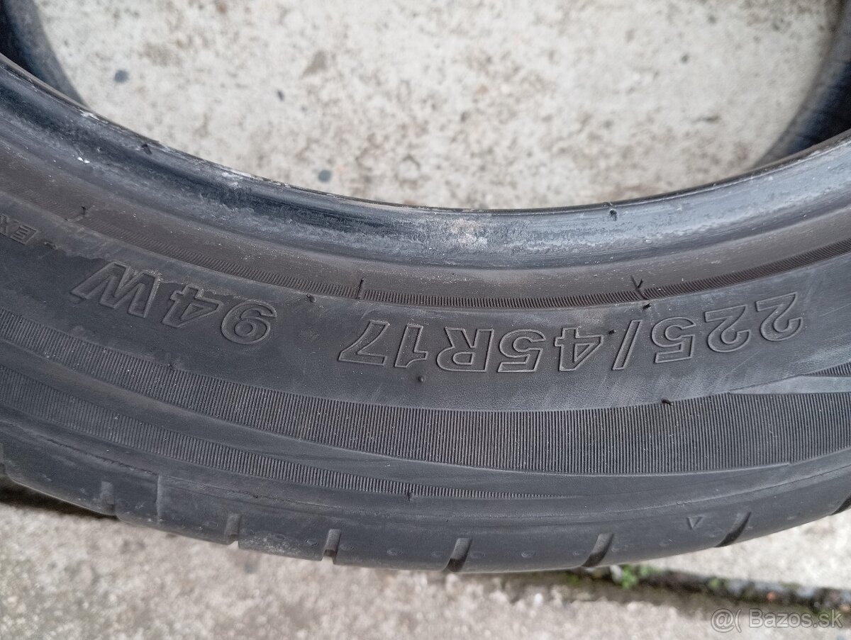 225/45 r17 - 4