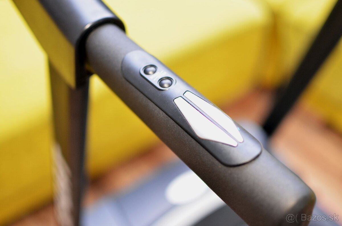 Bežecký pás HRS T-280 (2,5 HP, 42x115cm, do 120kg) - 4