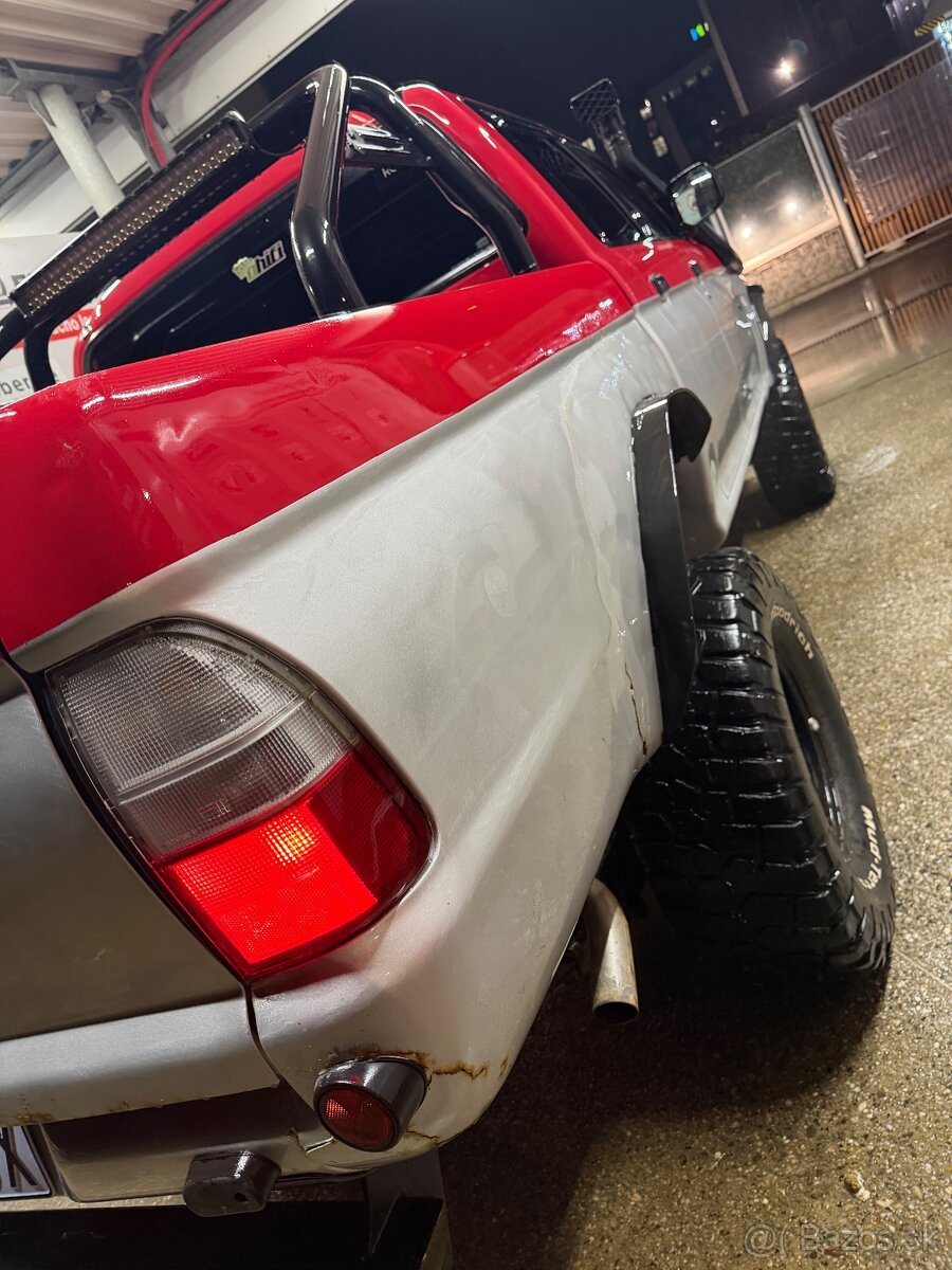 Mitsubishi L200 - 4