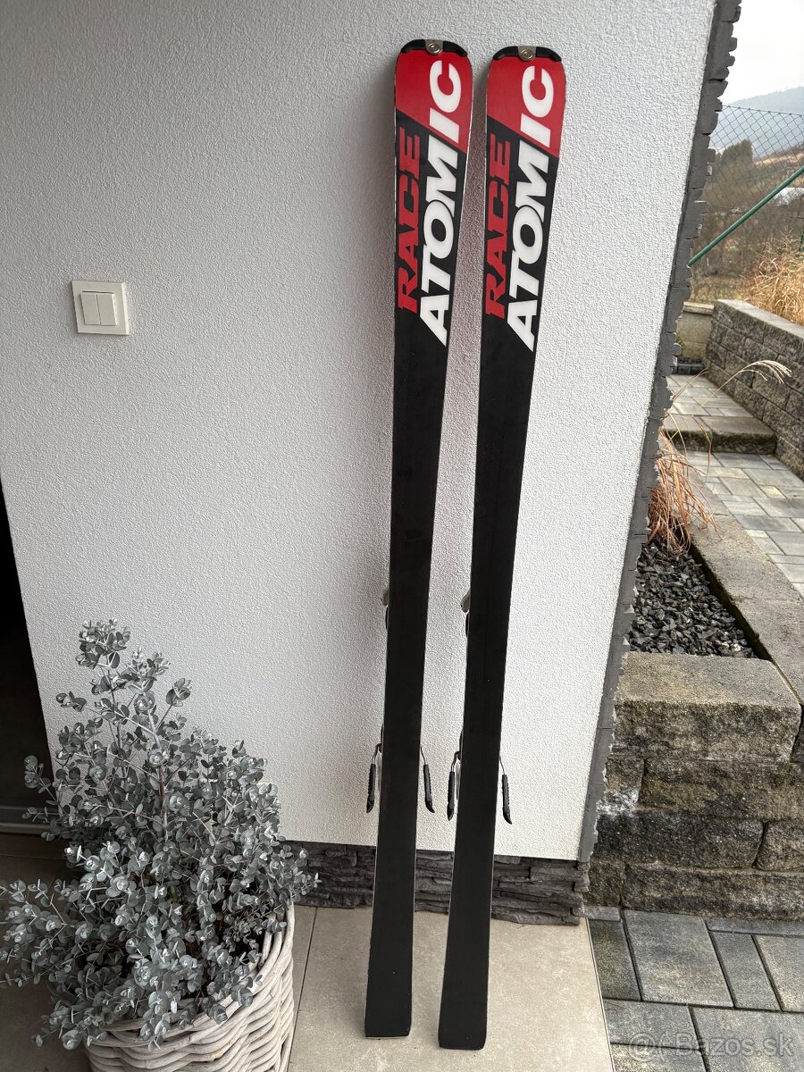 Predám lyže Atomic - 4