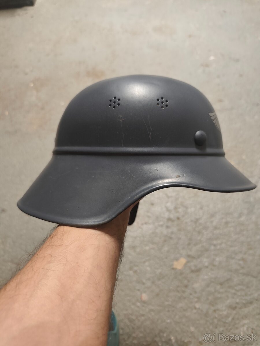Prilba,helma - 4