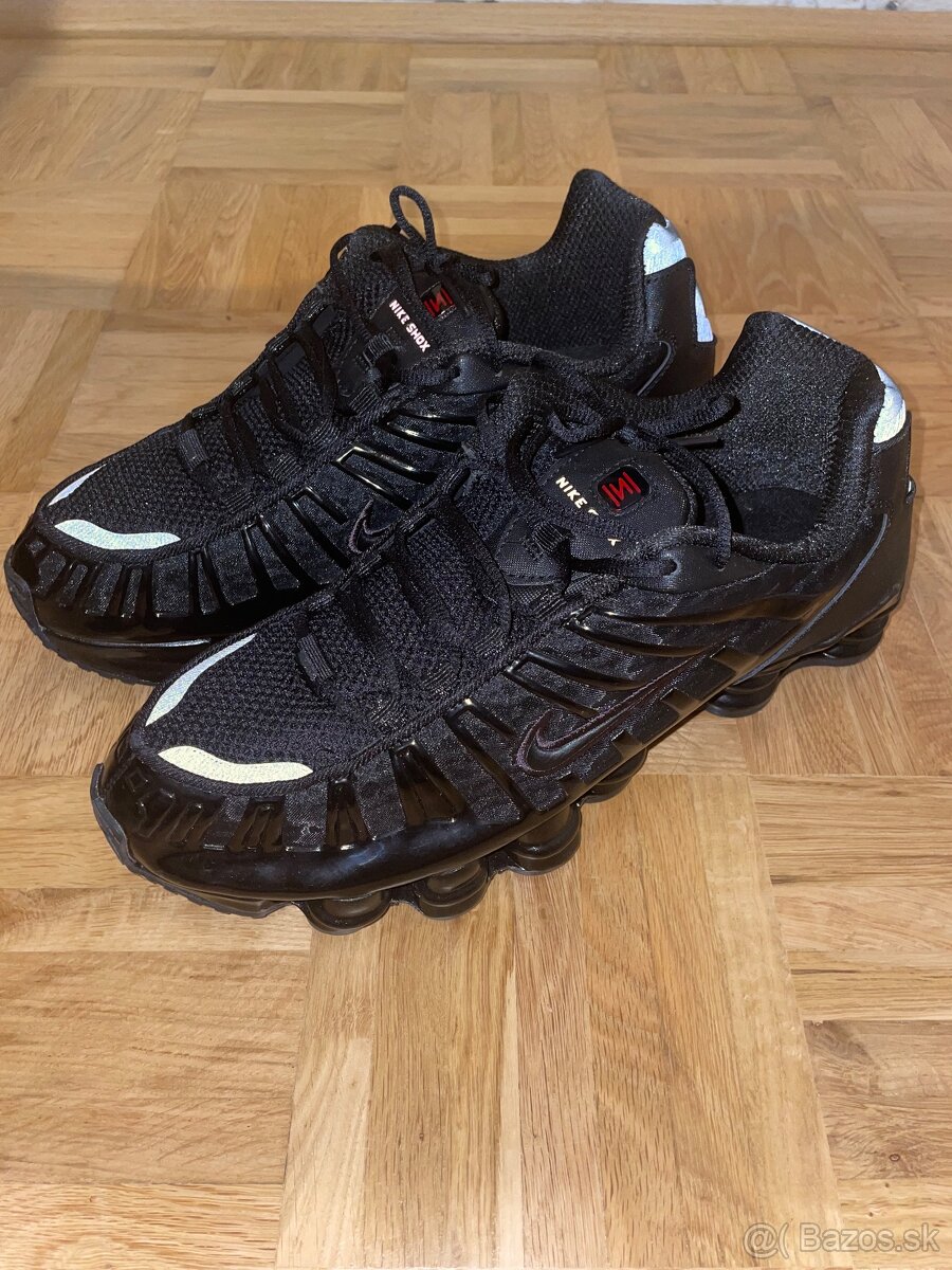 NIKE SHOX - 4
