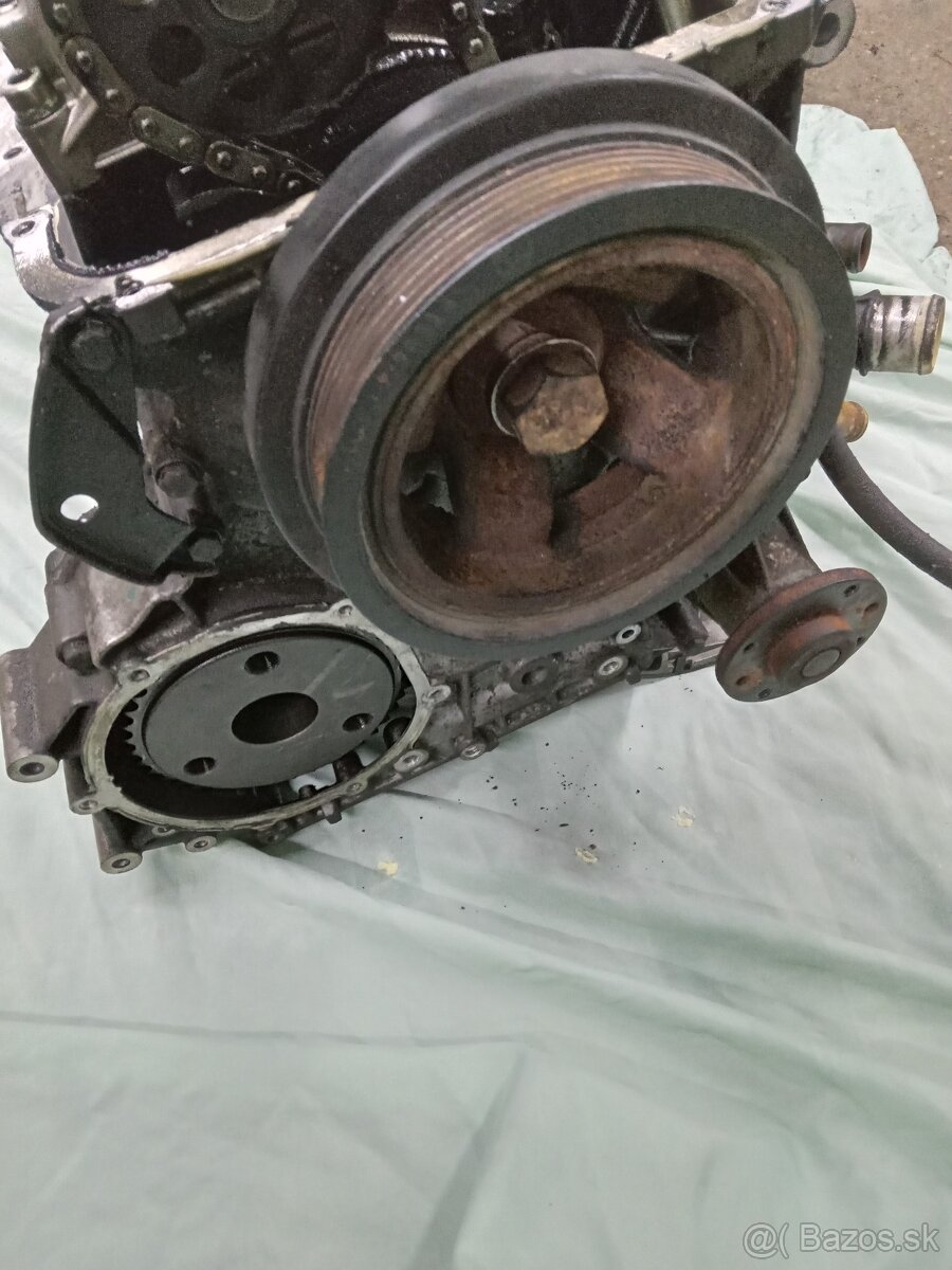 Blok motora Ssangyong Kyron 2.0Xdi Diesel so závitom - 4