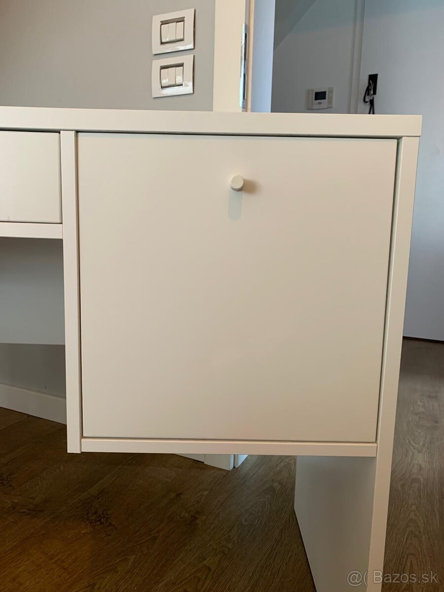 Toaletny stolik ikea SYVDE - 4