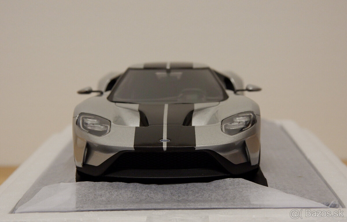 Ford GT 2015 Silver TSM 1:18 - 4