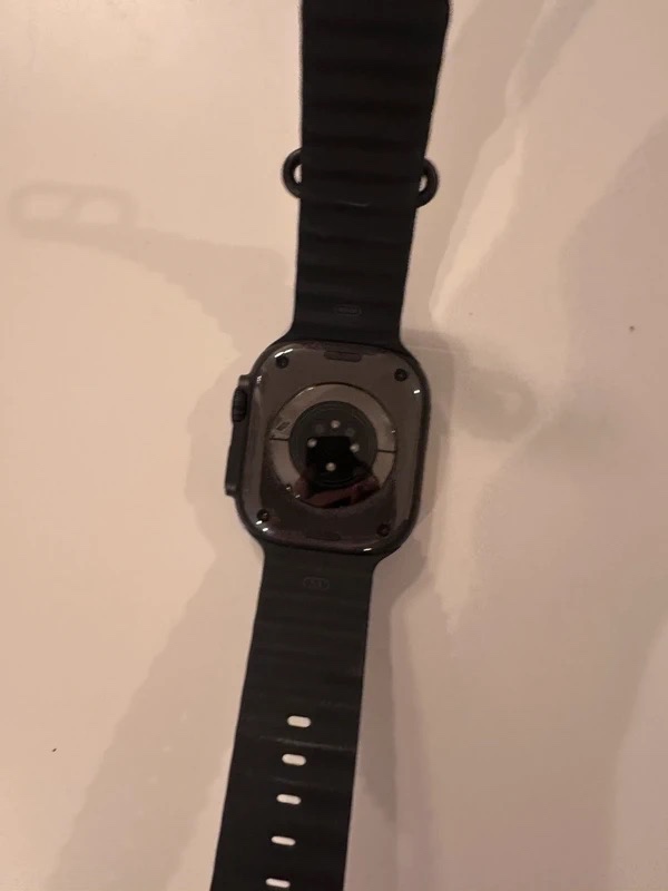 Apple Watch Ultra 3 Black Titanium - 4