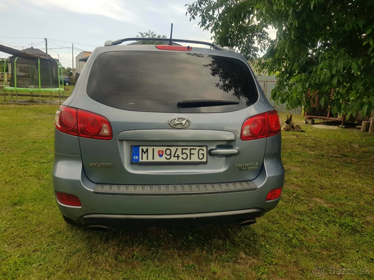 Hyundai Santa Fe CRDI - 4