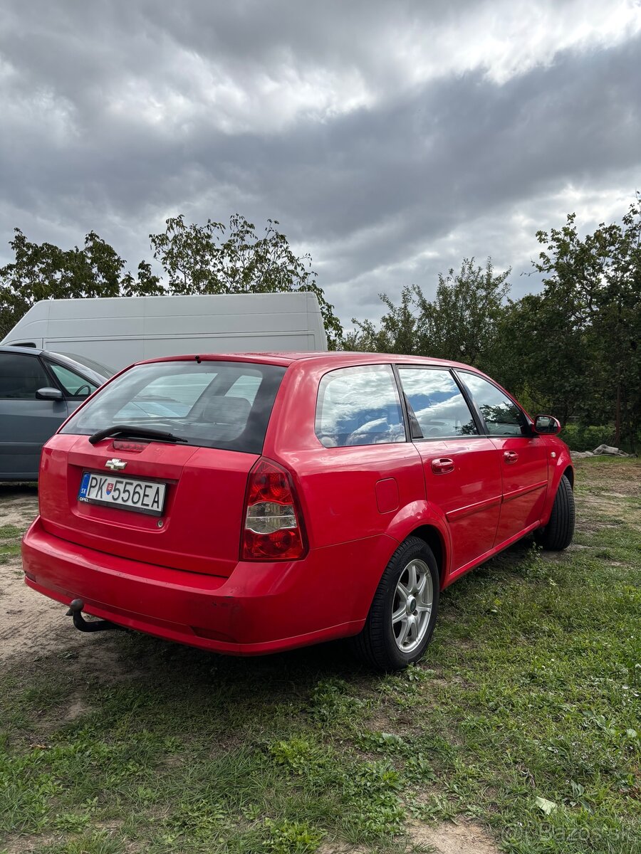 Chevrolet Lacetti Kombi 1.6 benzin - 4