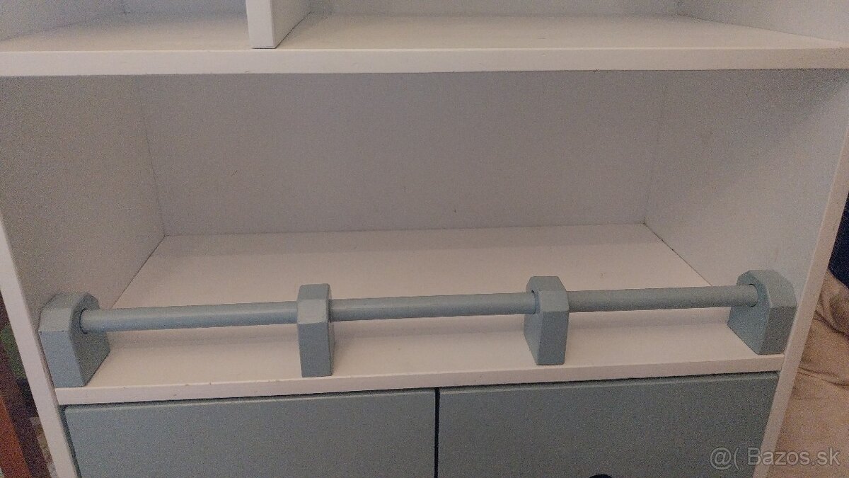 Detská polička v tvare domčeka - 4