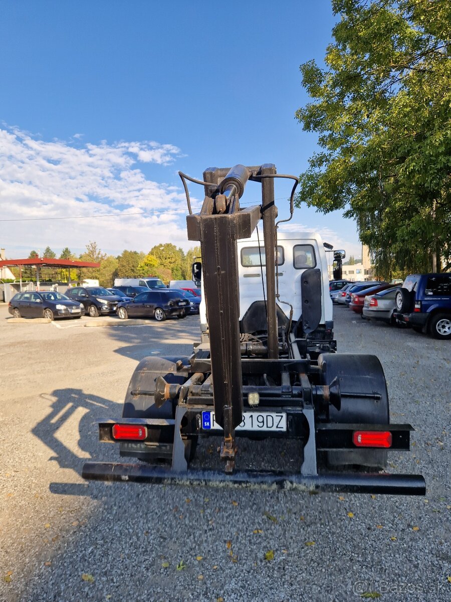 Daewoo Avia D90 Hakovy nosič kontajnerov - 4