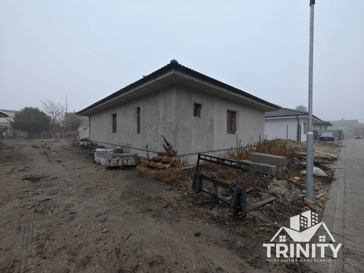 Na predaj novostavba 4-izbového rodinného domu s garážou a t - 4