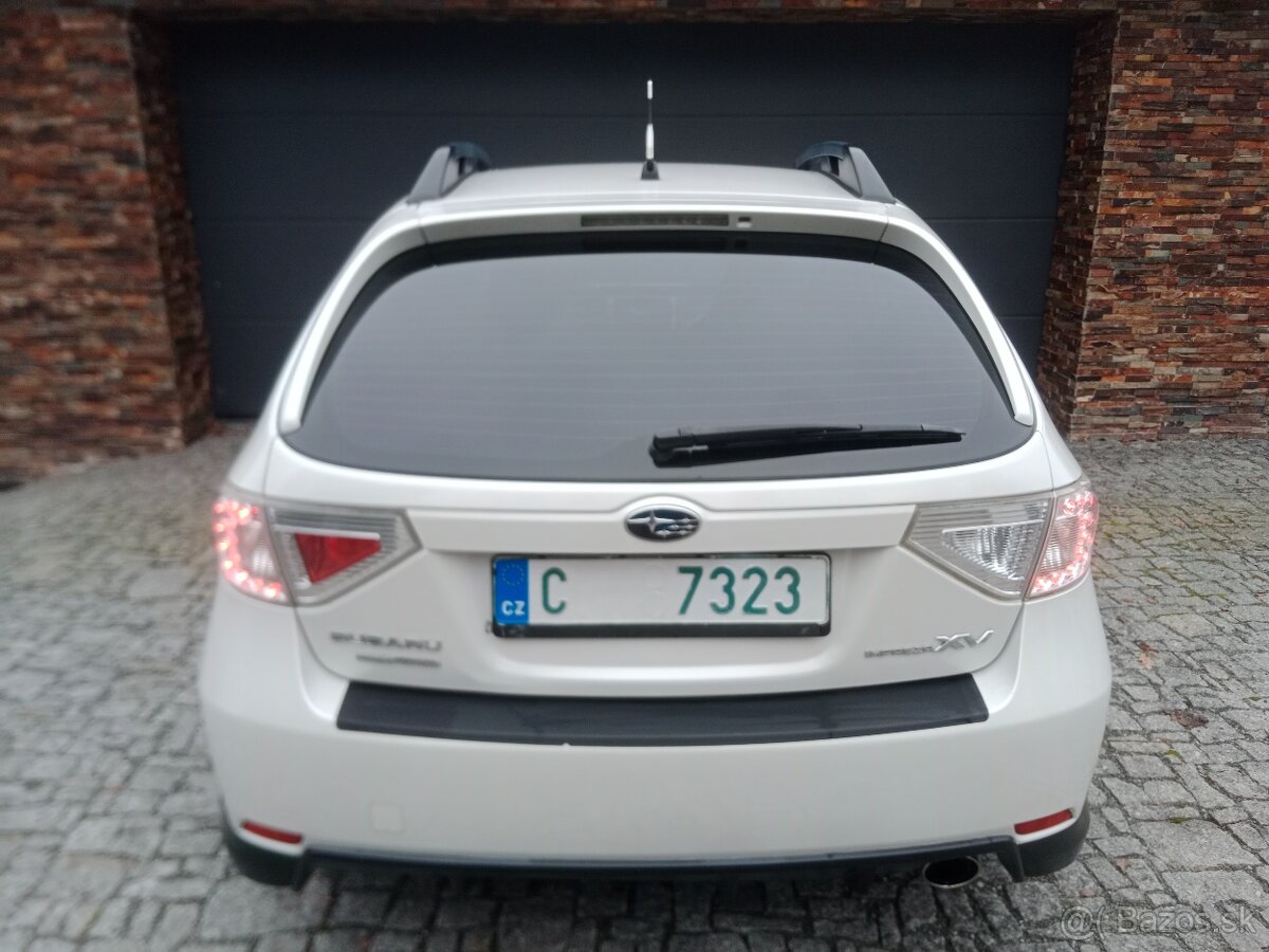 Subaru Impreza XV 2.0R 4X4 110kW r.2011 - Najeto jen 91Tis - 4