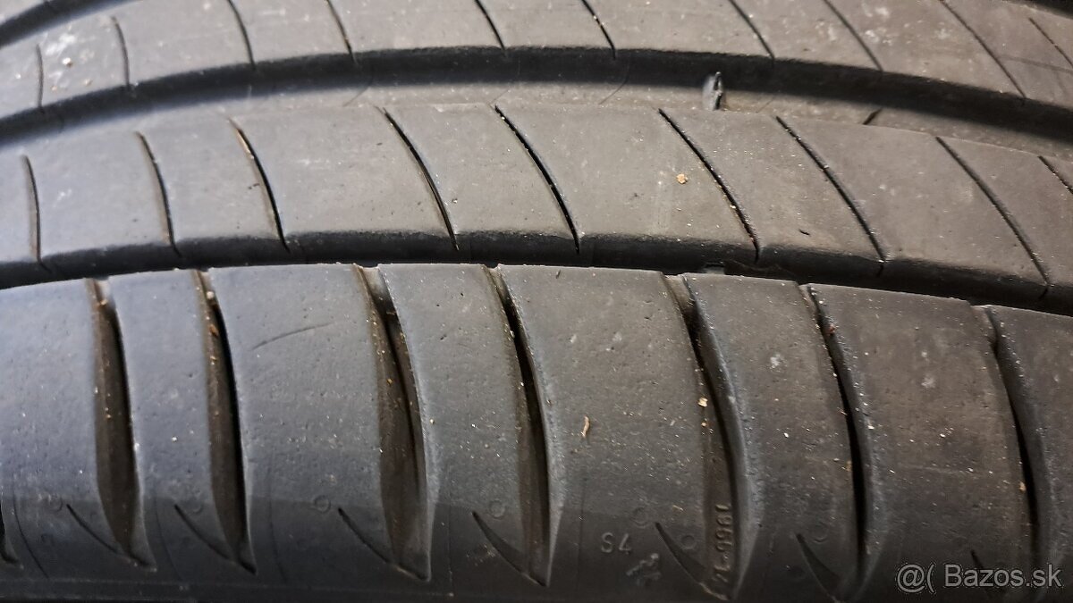Predám 4ks jazdené letné 225/50r18-95V Michelin - 4