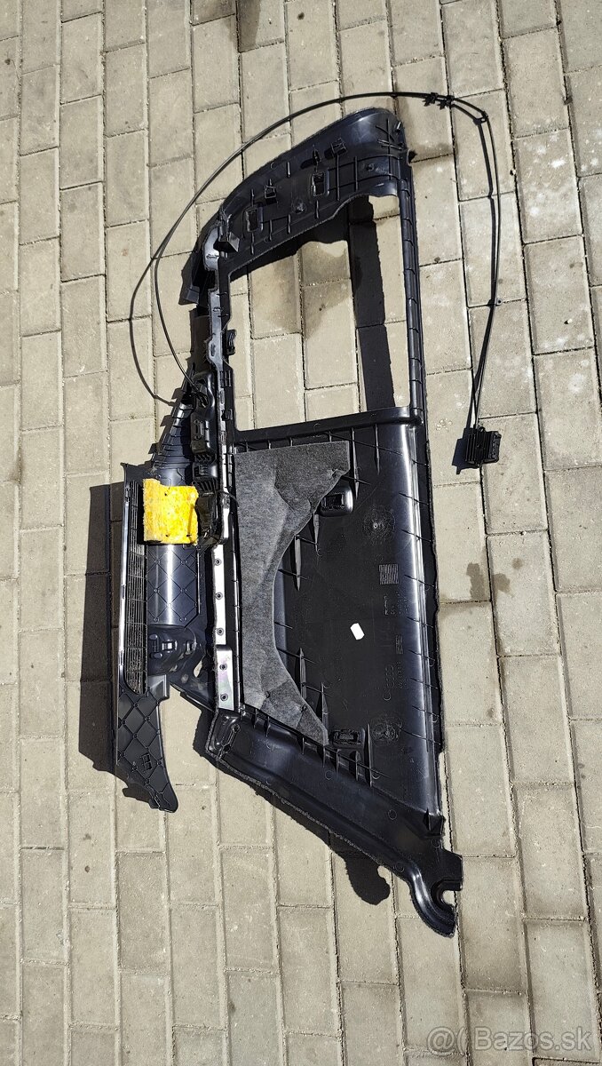 Tapacír kufra Audi A6 C7 - 4