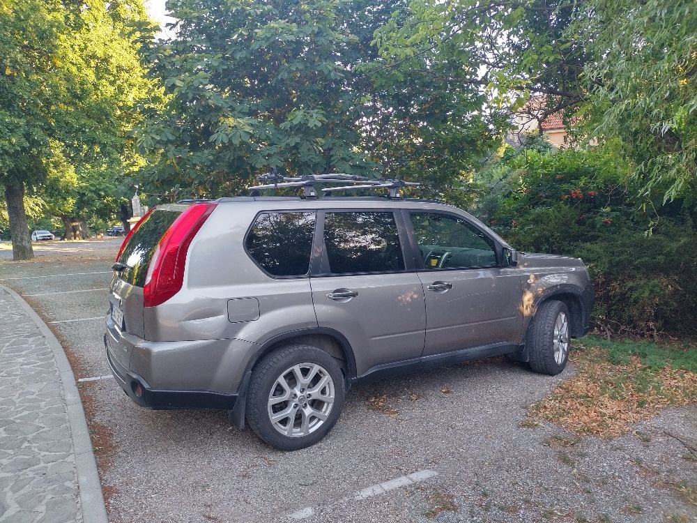 Nissan X Trail 2,0 dci - 4