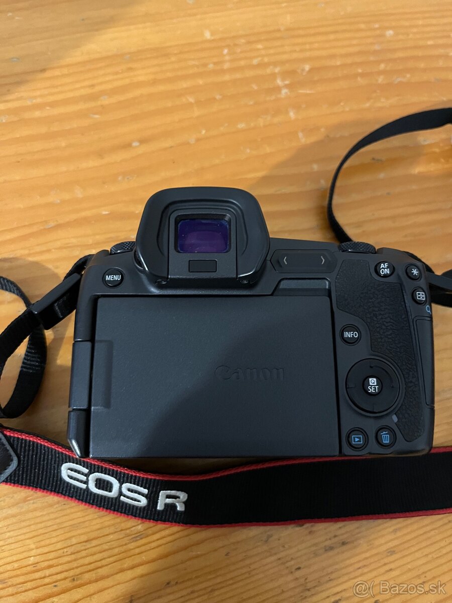 Canon EOS R + Battery grip - 4