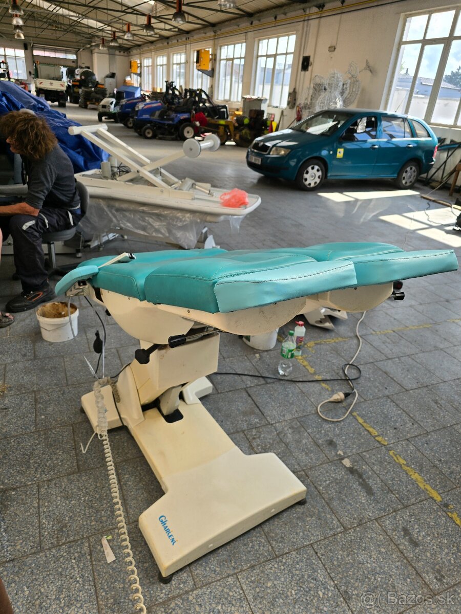 Elektrické pedikérské křeslo AKCE gharieni 3motory zelené - 4