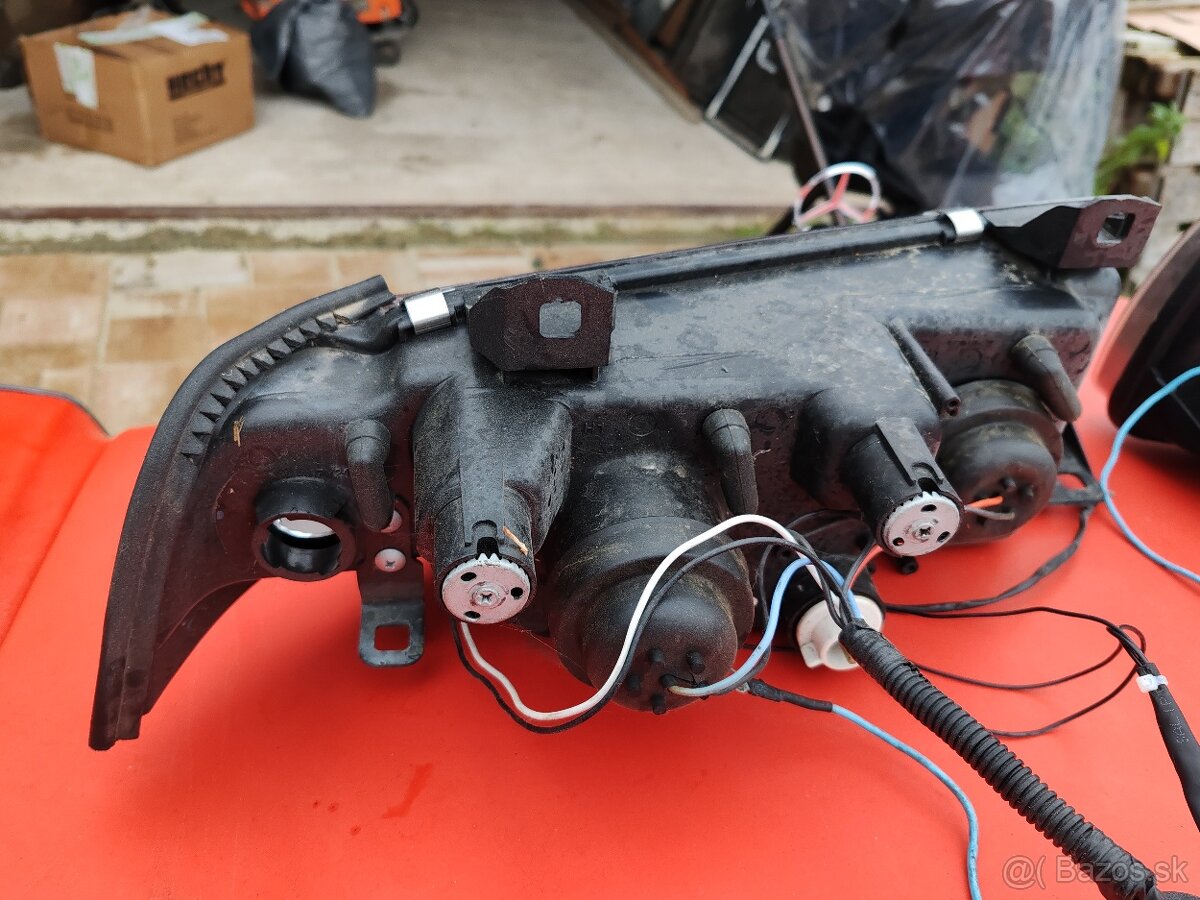 Bmw e36 predné svetlá - 4