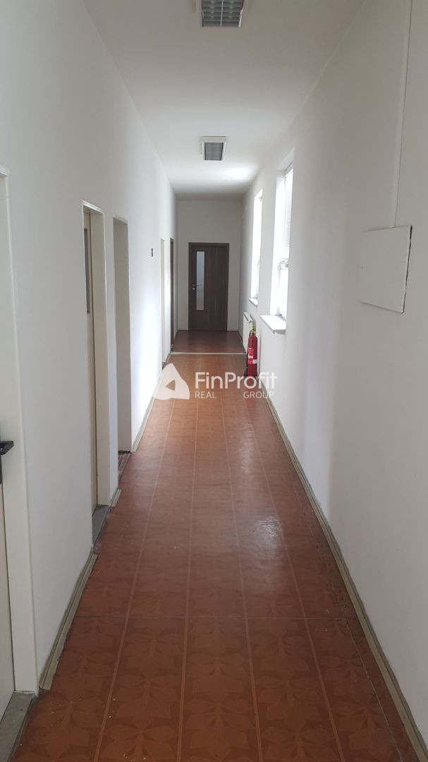 Predám výrobnú halu s kanceláriami v Nitre - Horné Krškany. - 4