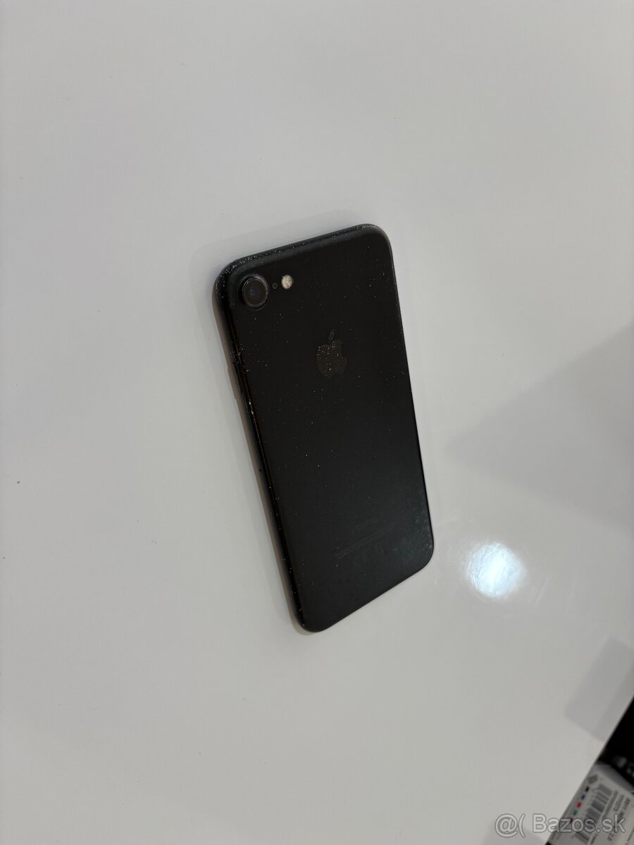 iPhone 7 32GB Black - 4